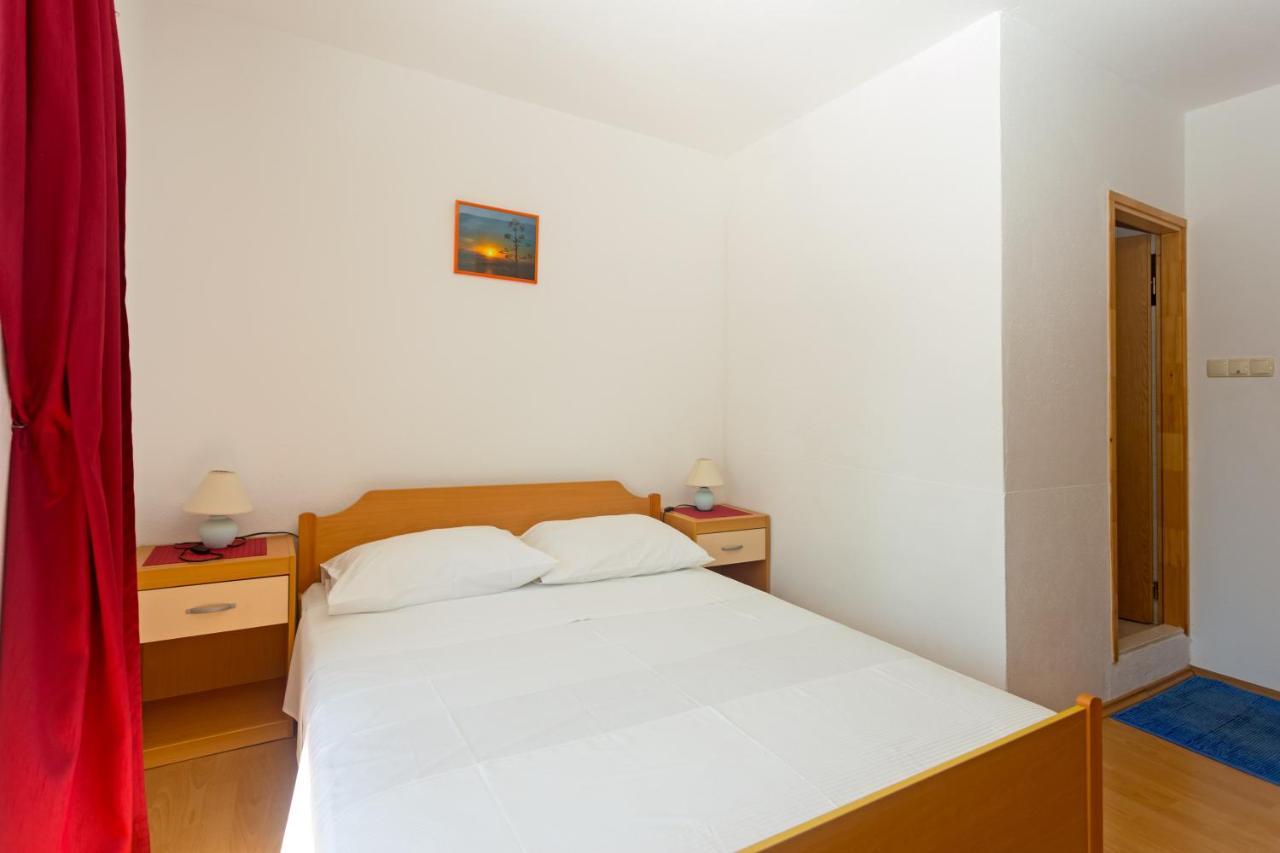 Apartments Dora Hvar Town Luaran gambar