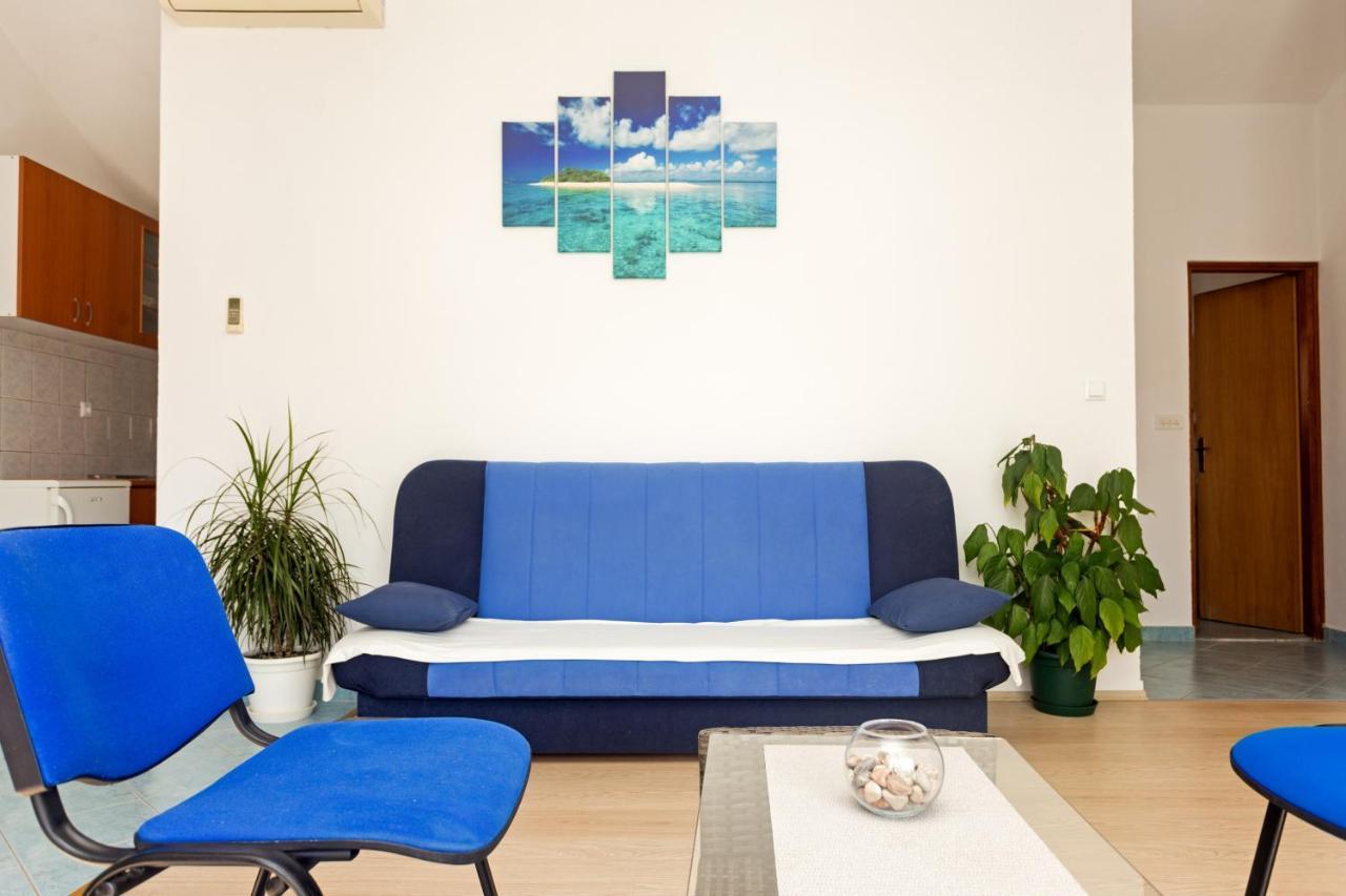 Apartments Dora Hvar Town Luaran gambar
