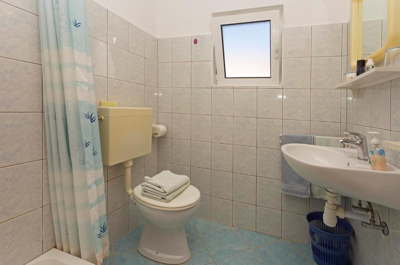 Apartments Dora Hvar Town Luaran gambar