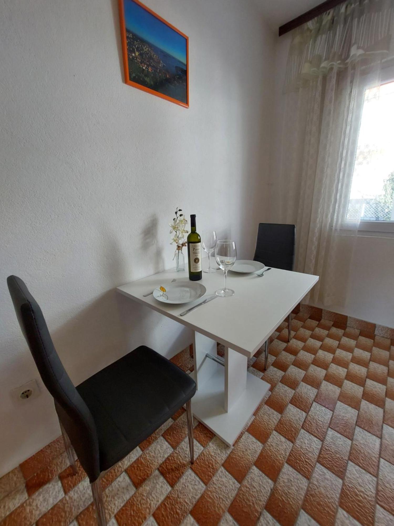 Apartments Dora Hvar Town Luaran gambar