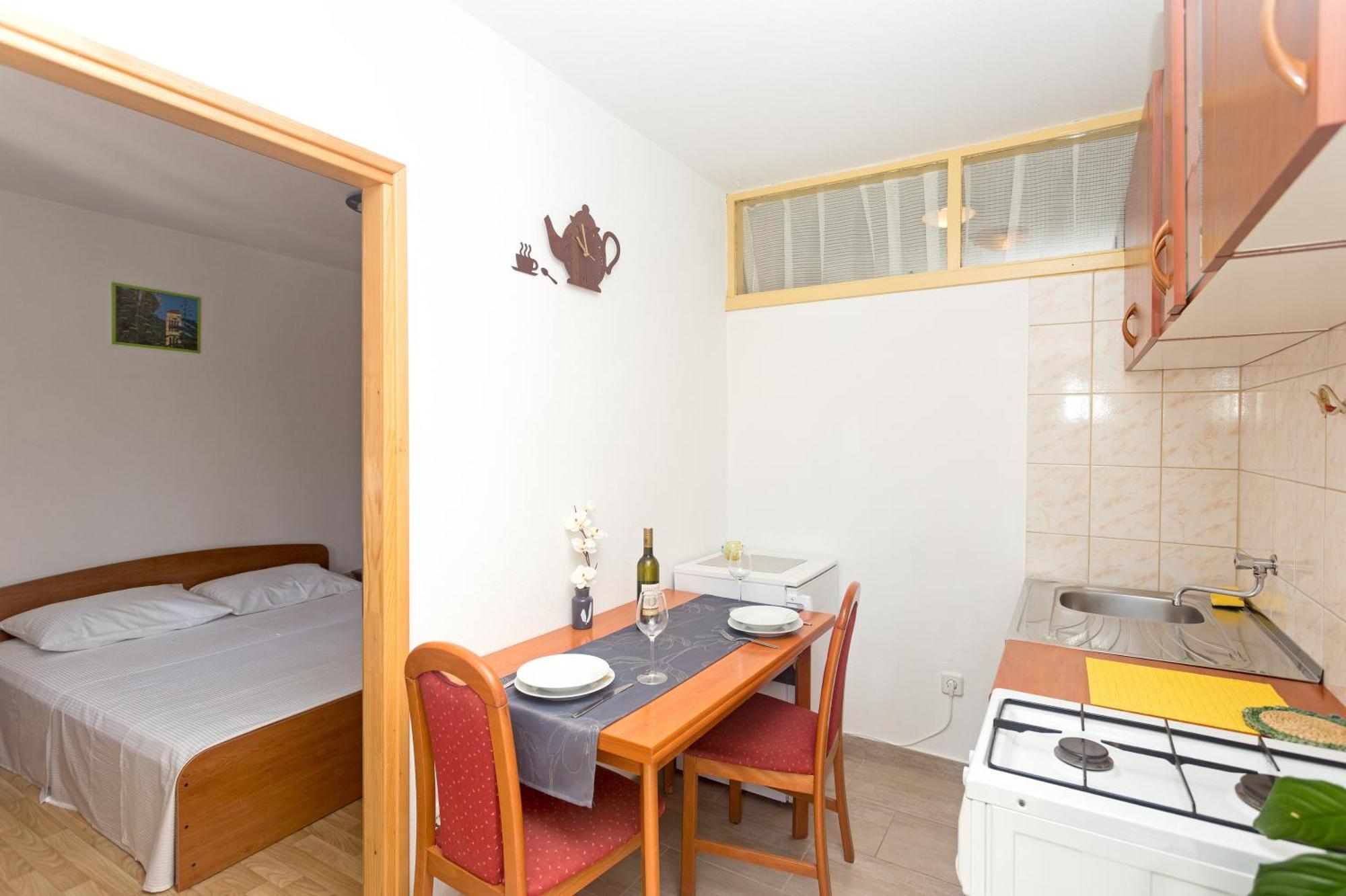 Apartments Dora Hvar Town Luaran gambar