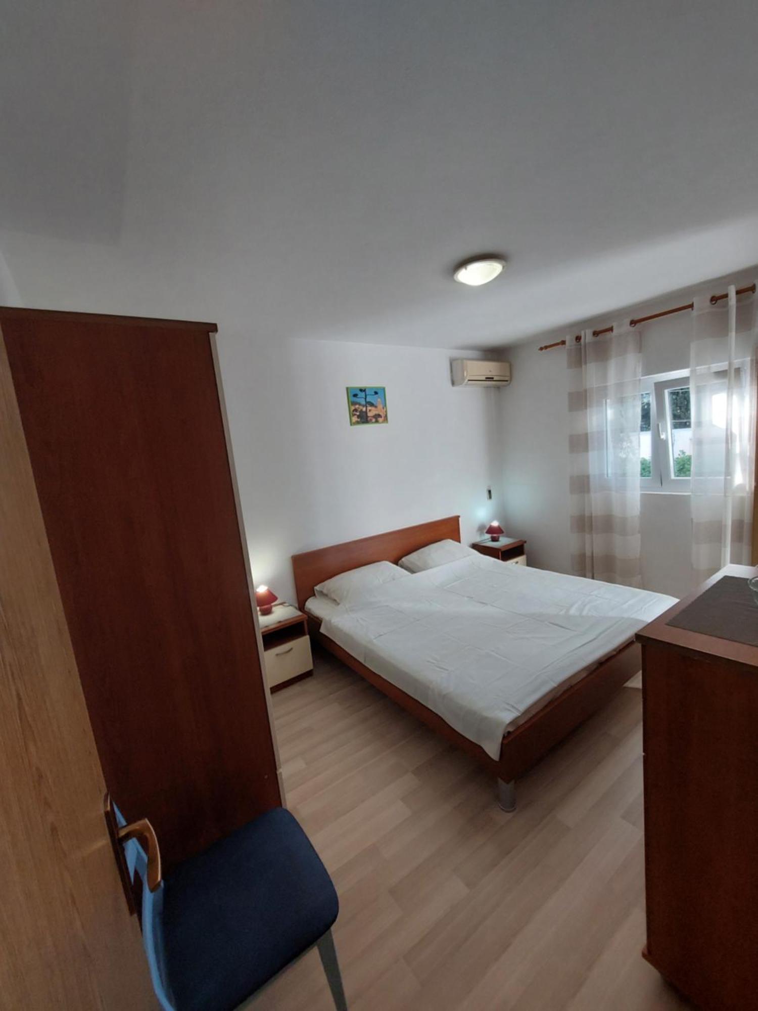 Apartments Dora Hvar Town Luaran gambar